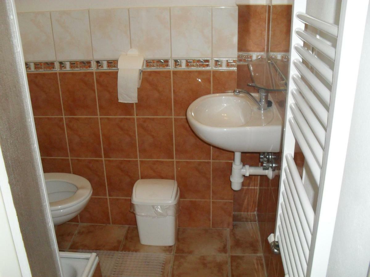 סנץ Hotel Fortuna מראה חיצוני תמונה
